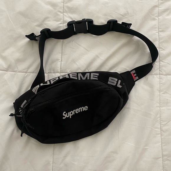 Supreme waist bag (SS18)